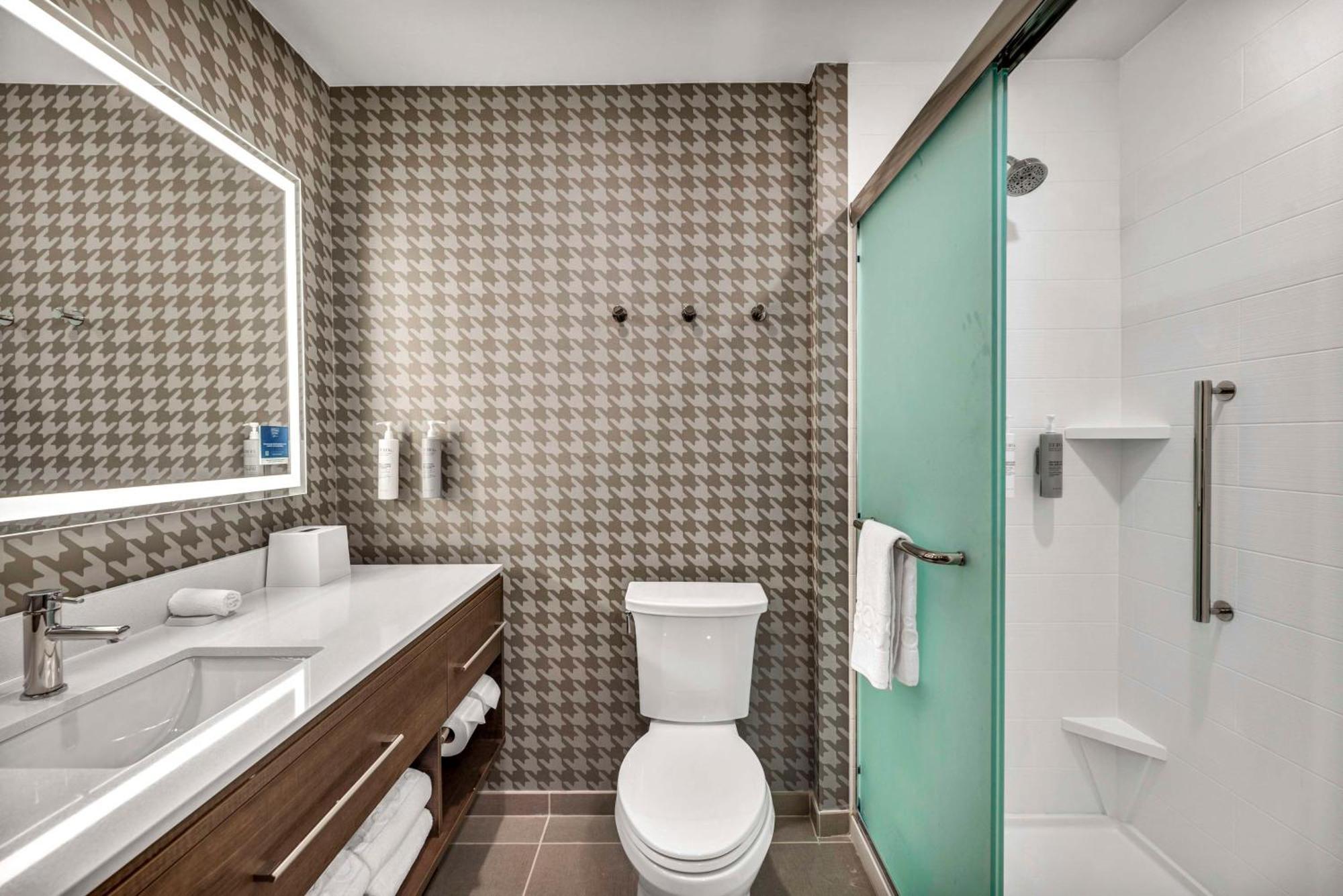 Home2 Suites By Hilton Raleigh West Lenovo Center ภายนอก รูปภาพ