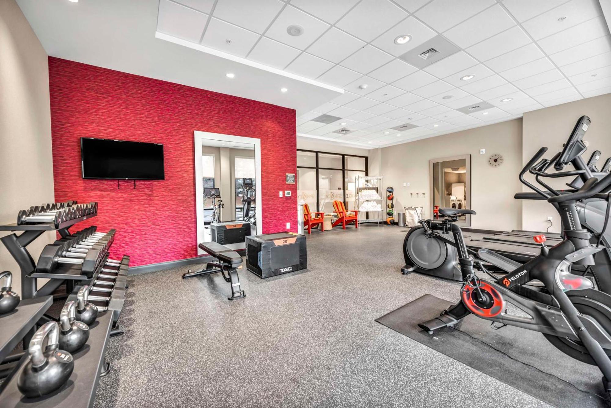 Home2 Suites By Hilton Raleigh West Lenovo Center ภายนอก รูปภาพ