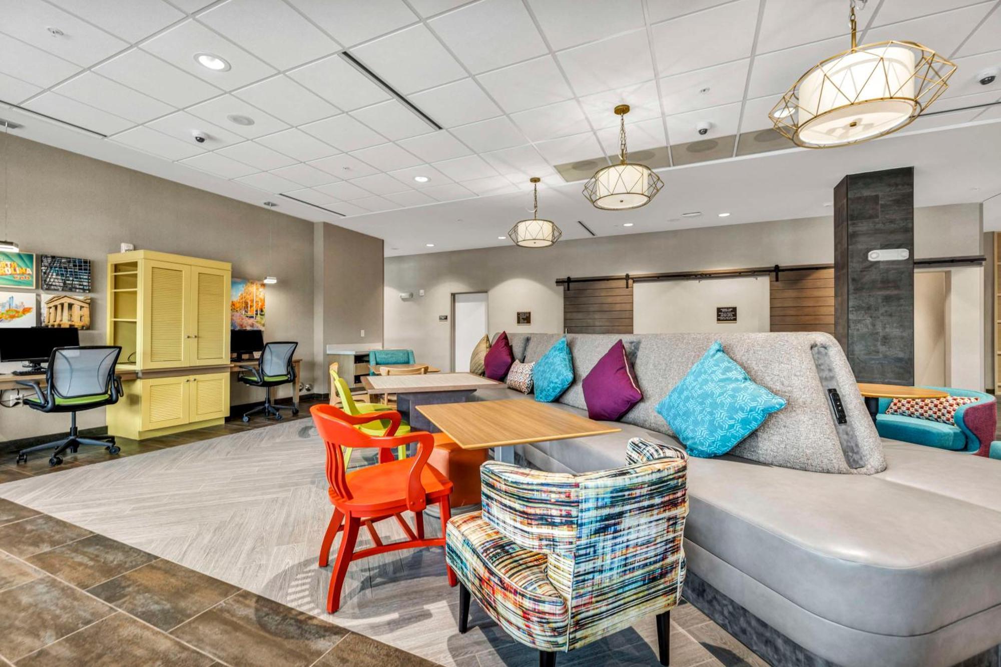 Home2 Suites By Hilton Raleigh West Lenovo Center ภายนอก รูปภาพ