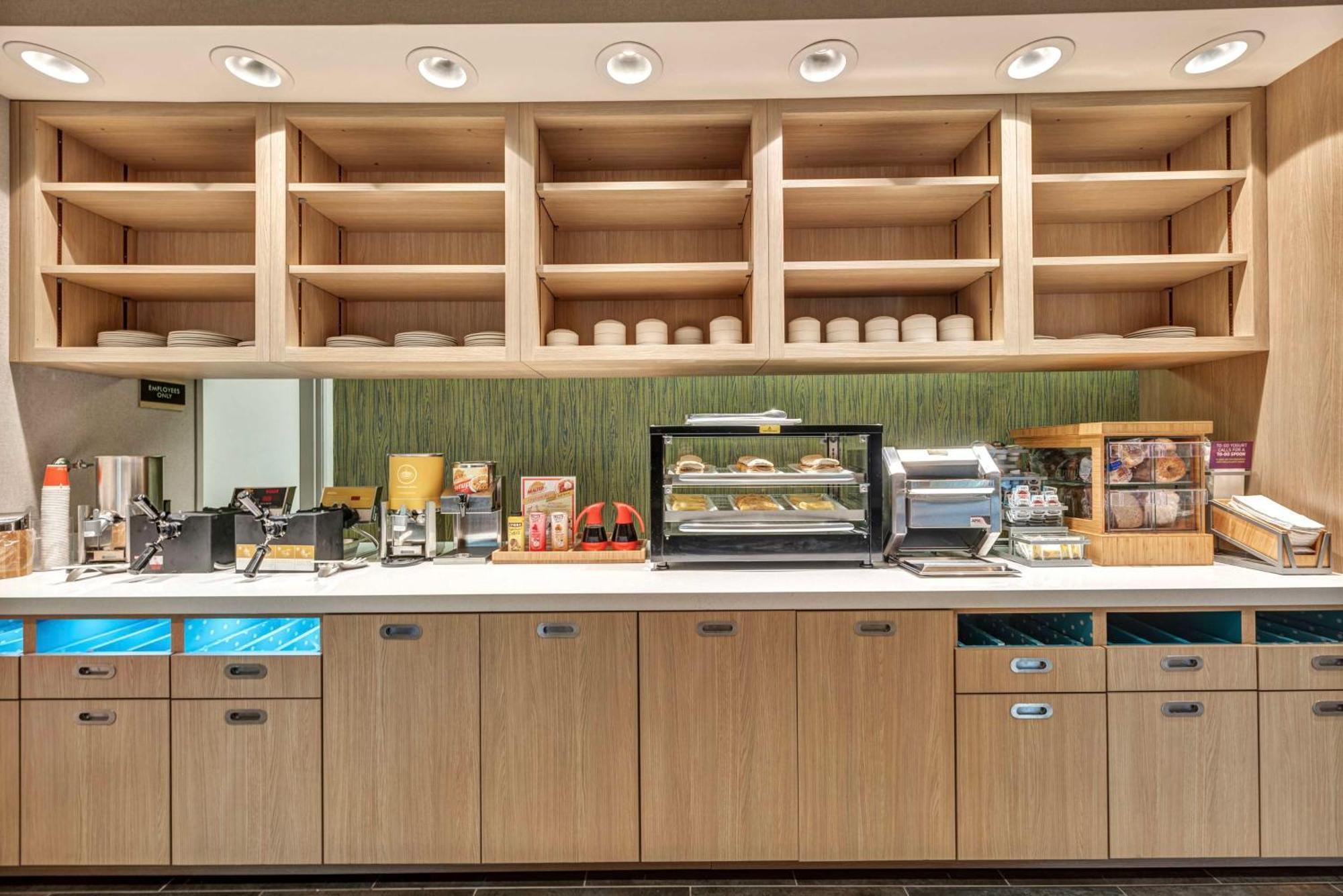 Home2 Suites By Hilton Raleigh West Lenovo Center ภายนอก รูปภาพ